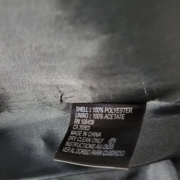 Tahari Arthur S. Levine Little Black Dress (Size 16) - Picture 6 of 9